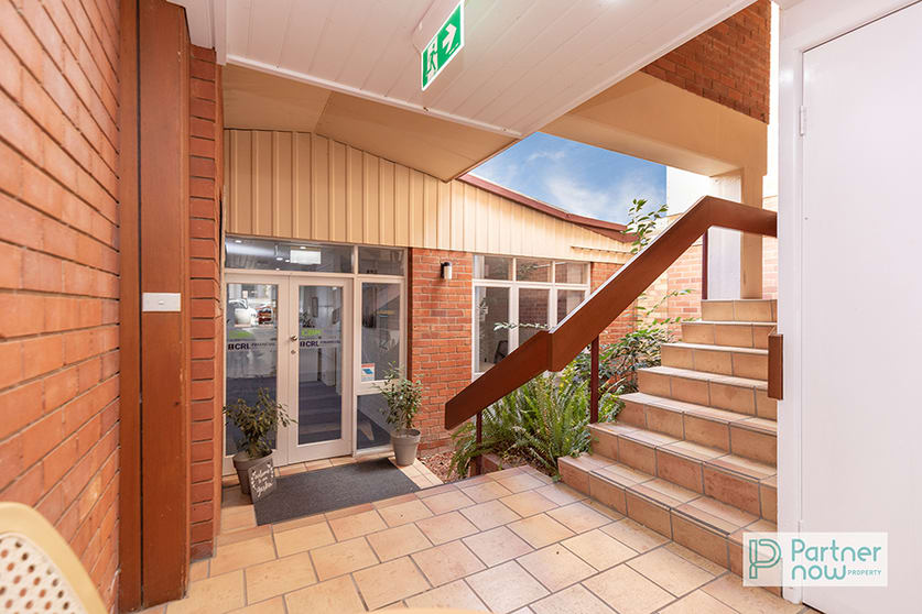 Click to view all images 3/417-419 Peel Street Tamworth NSW 2340 - Image 3