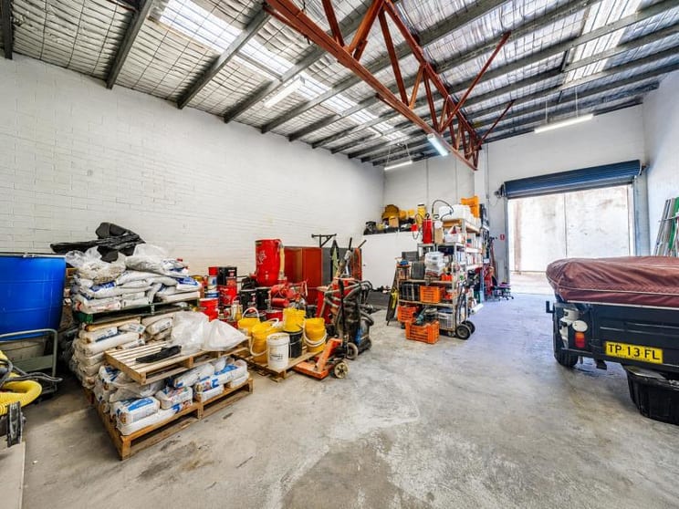 Click to view all images Unit 4/12 Ace Crescent Tuggerah NSW 2259 - Image 1