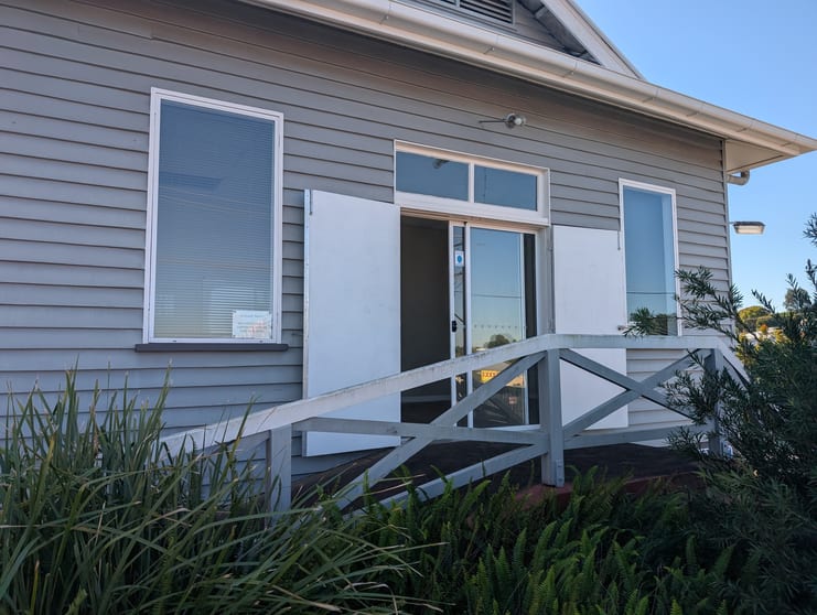 Click to view all images 37 Nash Street Gympie QLD 4570 - Image 2
