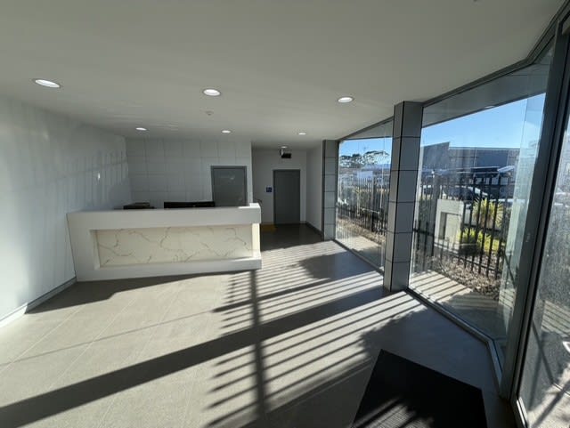 Click to view all images 1/15 Miall Way Albion Park Rail NSW 2527 - Image 2