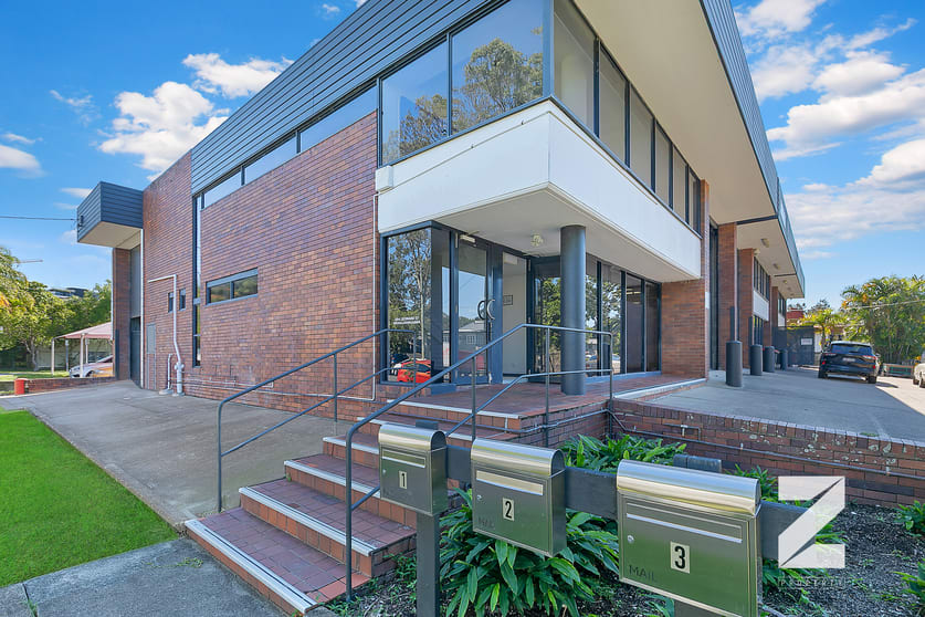 Click to view all images 44 LEONARD STREET Woolloongabba QLD 4102 - Image 2