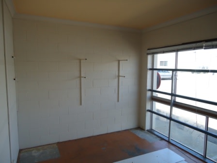 Click to view all images Ashmore QLD 4214 - Image 3