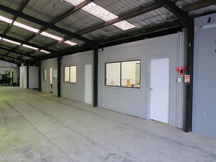 Click to view all images 3 Nirvana Street Pendle Hill NSW 2145 - Image 3
