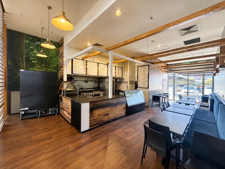 Click to view all images Shop 6/12-16 Logandowns Drive Meadowbrook QLD 4131 - Image 1