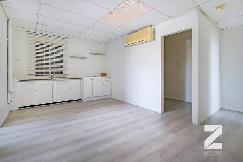 Click to view all images 9/344 Old Cleveland Road Coorparoo QLD 4151 - Image 2