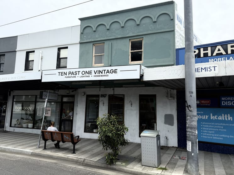 Click to view all images 247 Melville Road Brunswick West VIC 3055 - Image 2