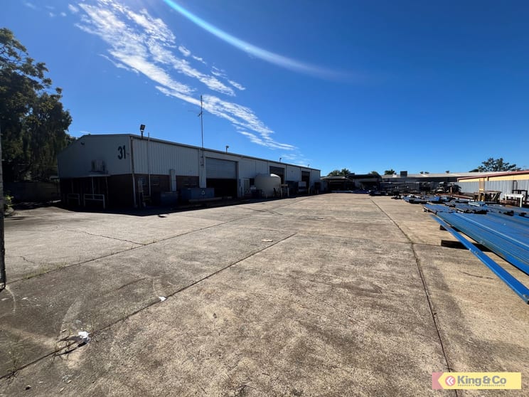 Click to view all images 31 Neon Street Sumner QLD 4074 - Image 3