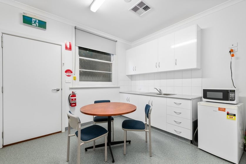 Click to view all images 75 Indi Avenue Red Cliffs VIC 3496 - Image 3