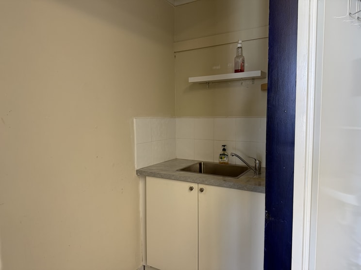 Click to view all images 1/2 Brett Drive Carrum Downs VIC 3201 - Image 4
