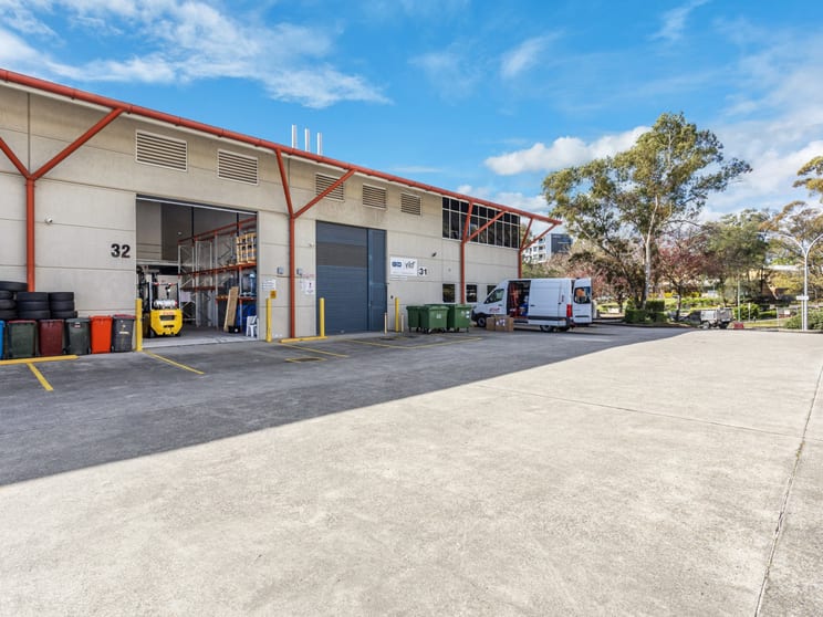 32/11-13 Brookhollow Avenue Norwest NSW 2153 - Image 1