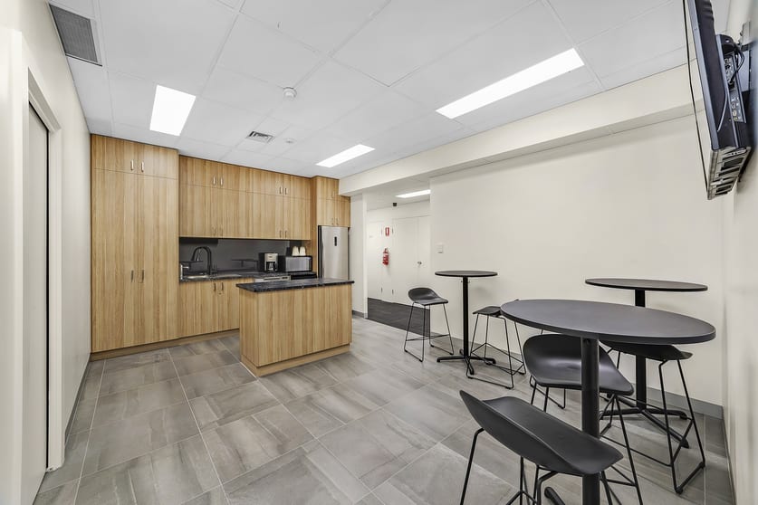Level 2/541 Blackburn Road Mount Waverley VIC 3149 - Image 3