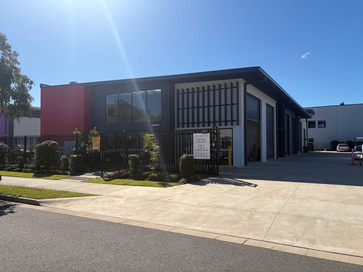 1/12 Lenco Place Landsborough QLD 4550 - Image 1