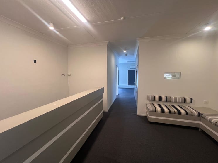 4/113 Scarborough Street Southport QLD 4215 - Image 3