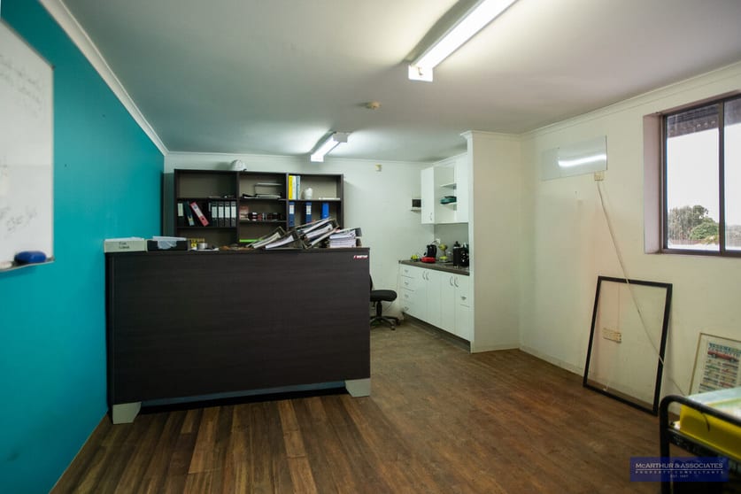 Click to view all images Deception Bay QLD 4508 - Image 3