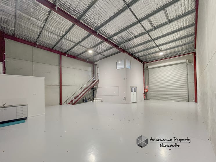 Click to view all images 2/46 Mitchell Road Cardiff NSW 2285 - Image 2
