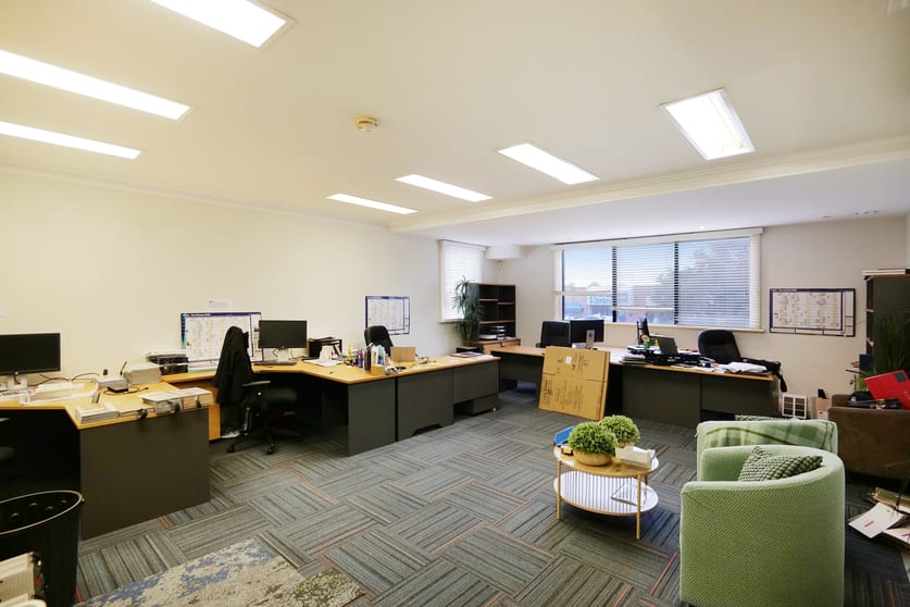 Click to view all images U1, 5 Leeway Court Osborne Park WA 6017 - Image 3