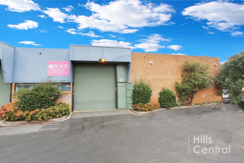 Click to view all images 18/44 Carrington Road Castle Hill NSW 2154 - Image 1