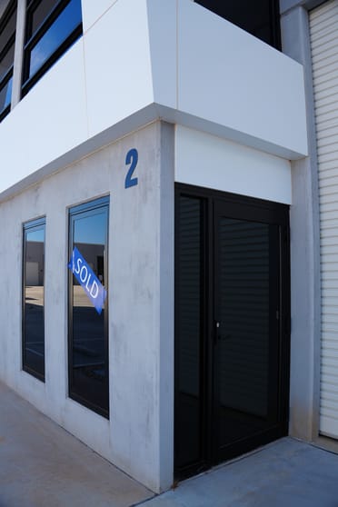 Click to view all images unit 2/39-41 Tenth St Mildura VIC 3500 - Image 3