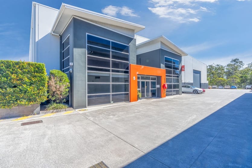 Click to view all images Building 5 93 Burnside Road Stapylton QLD 4207 - Image 1