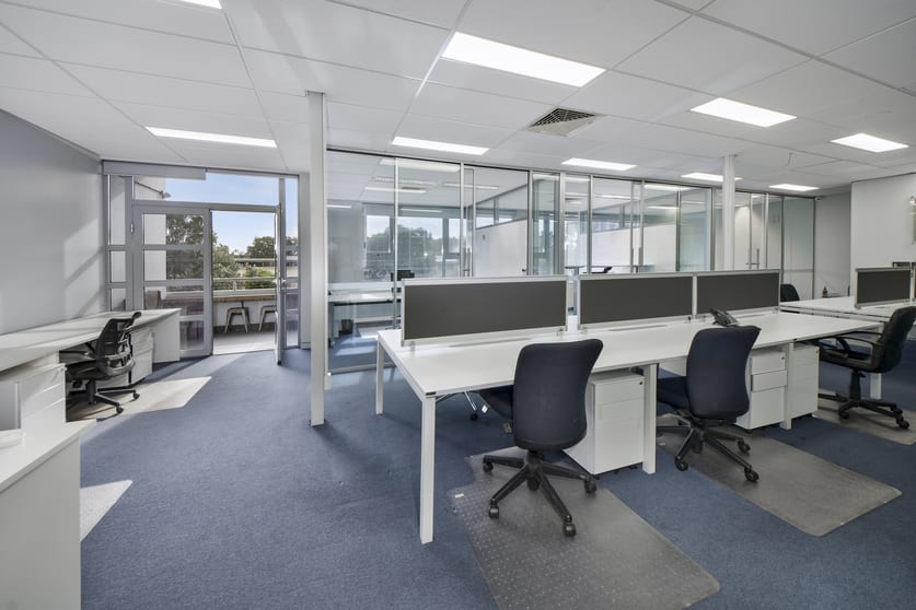 Click to view all images 28/3 Box Road Caringbah NSW 2229 - Image 2