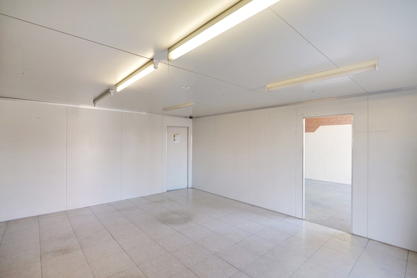 2/242 Star Street Welshpool WA 6106 - Image 3