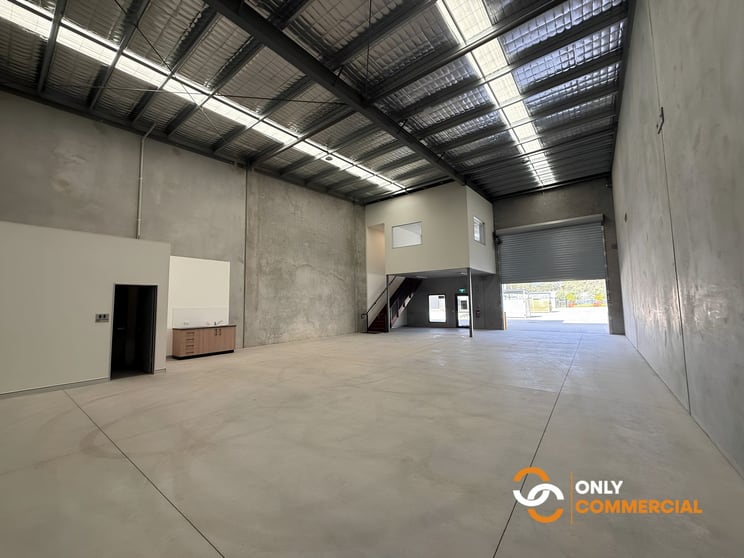 Click to view all images 6/109 Hub Crescent Heathwood QLD 4110 - Image 2