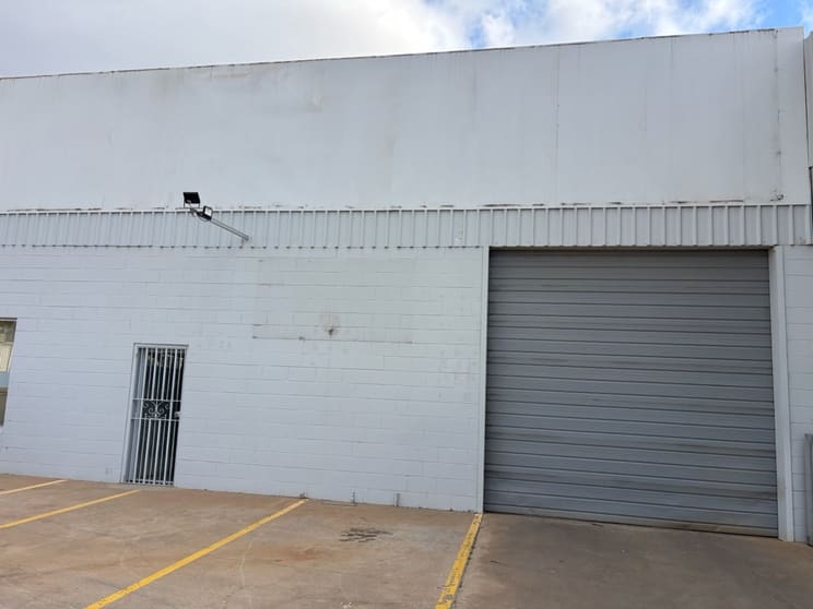 Click to view all images 1 Ninth Street Mildura VIC 3500 - Image 2