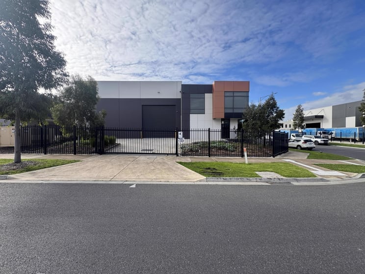 17 Jutland Way Epping VIC 3076 - Image 2