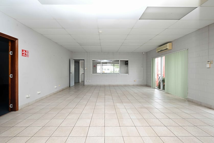 Click to view all images 1/17 Georgina Crescent Yarrawonga NT 0830 - Image 2