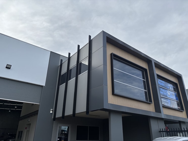 Click to view all images Unit 2/30 Peterpaul Way Truganina VIC 3029 - Image 1