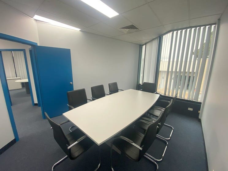 Click to view all images Arndell Park NSW 2148 - Image 2