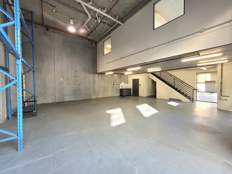 Click to view all images 216/354 Eastern Valley Way Chatswood NSW 2067 - Image 3