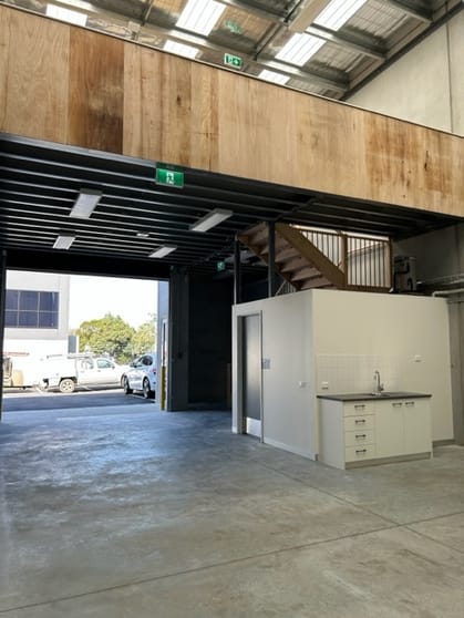 Click to view all images Factory 17/261 Edwardes Street Reservoir VIC 3073 - Image 3