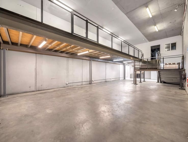 Click to view all images Enterprise Industrial Estate 95 Burrows Road Alexandria NSW 2015 - Image 3