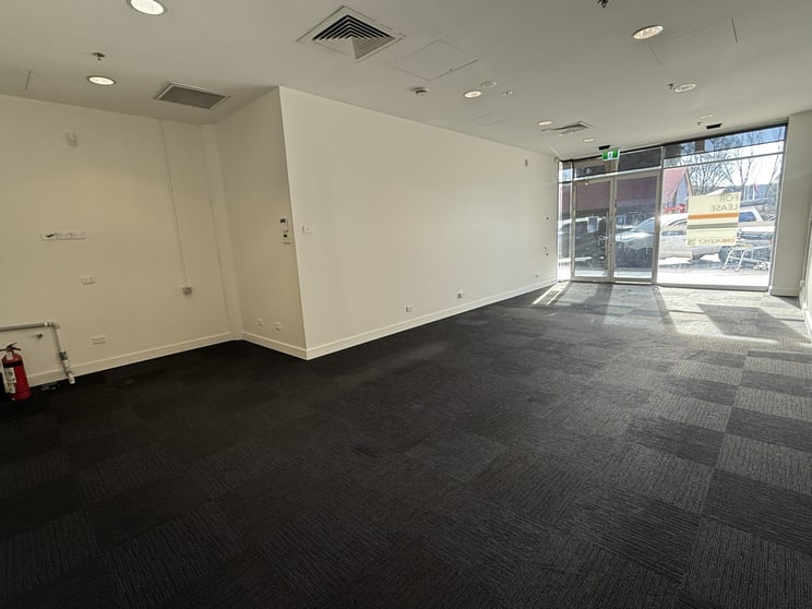 Click to view all images Shop 5/116-128 Sharp Street Cooma NSW 2630 - Image 3