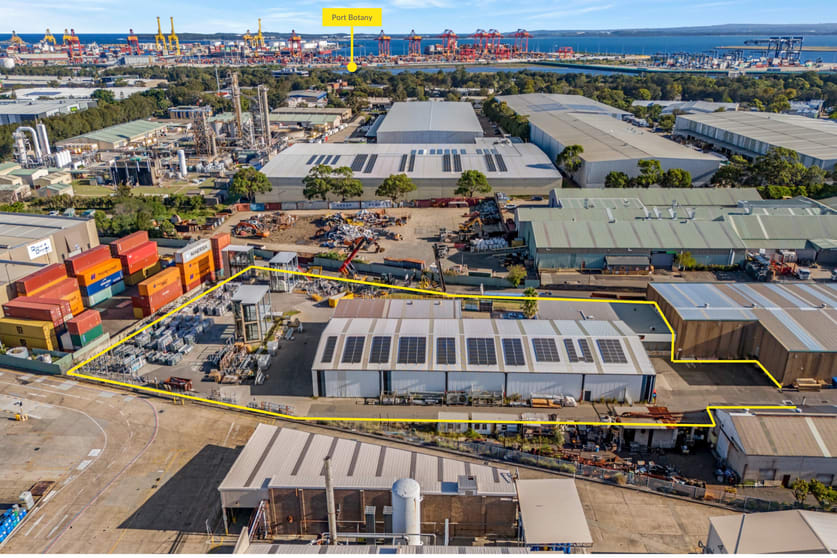 Click to view all images 65 Stephen Road.... Banksmeadow NSW 2019 - Image 2