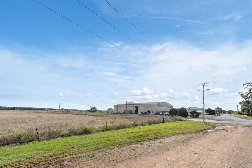 Click to view all images 1 Saleyards Road Kingaroy QLD 4610 - Image 2