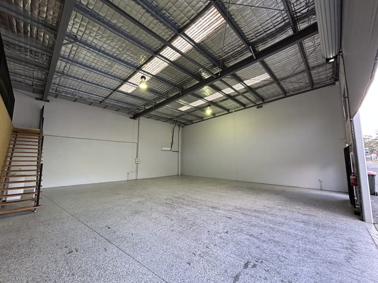 Click to view all images 6/14 Activity Crescent Molendinar QLD 4214 - Image 3