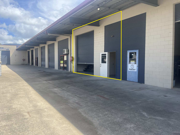 Click to view all images 1b/21 Carlo Drive Cannonvale QLD 4802 - Image 1