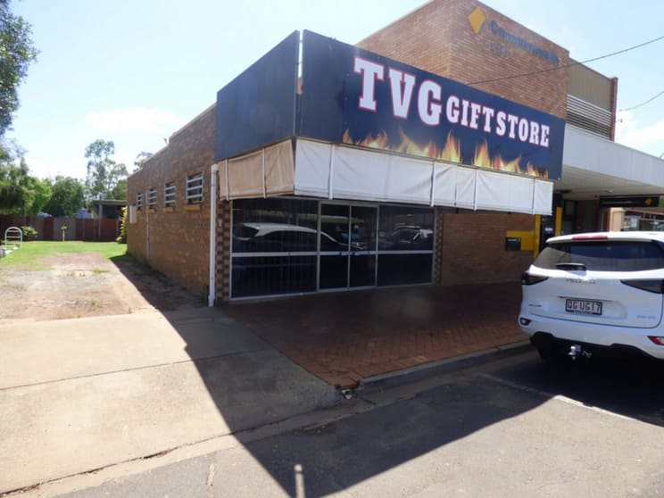 Click to view all images 15a Henry Street St George QLD 4487 - Image 1