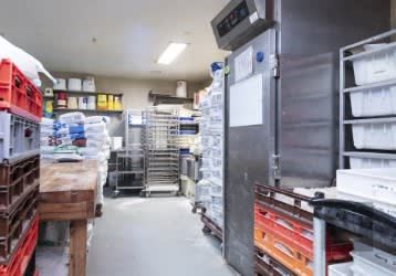 Click to view all images 20/155 Hyde Street Yarraville VIC 3013 - Image 2