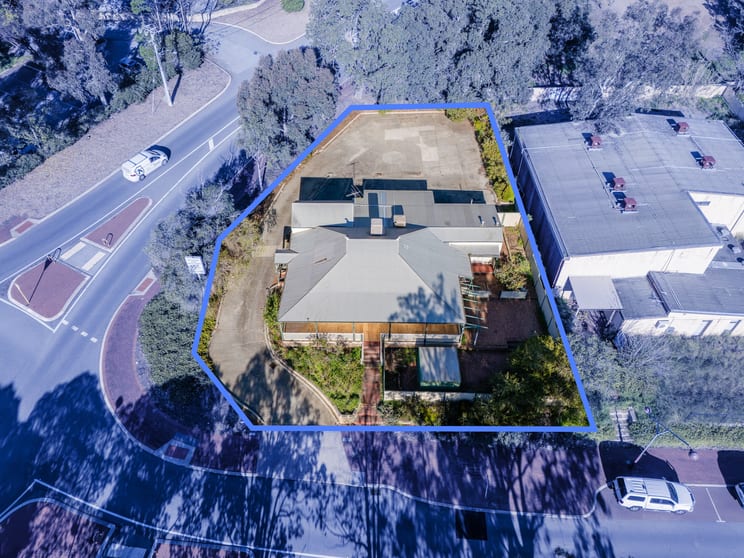 Click to view all images 14 Prospect Road Armadale WA 6112 - Image 1