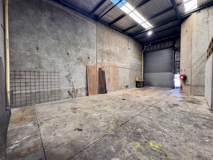 Click to view all images Unit 2/192A Kingsgrove Road Kingsgrove NSW 2208 - Image 3