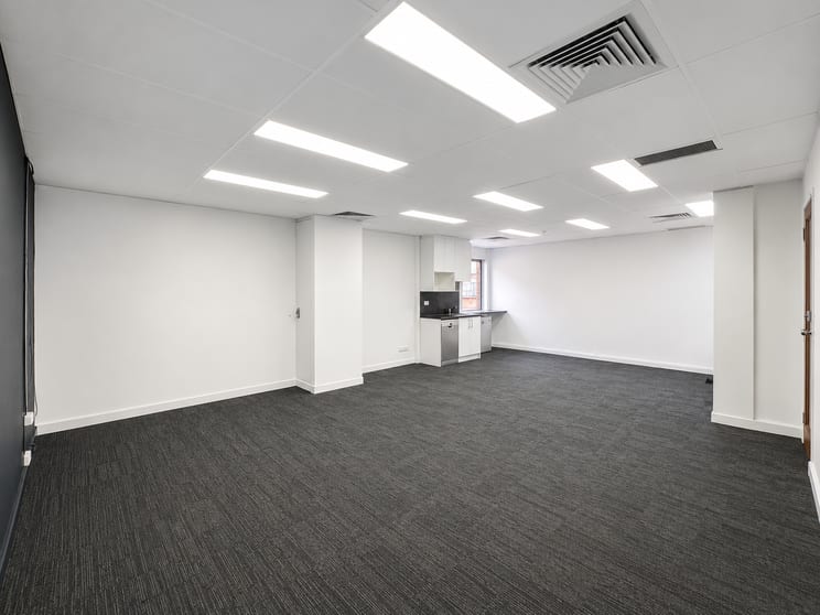 10/32-34 Florence Street Hornsby NSW 2077 - Image 2