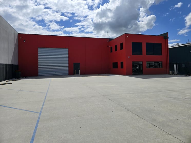 Click to view all images 25 Rocla Road Traralgon VIC 3844 - Image 1