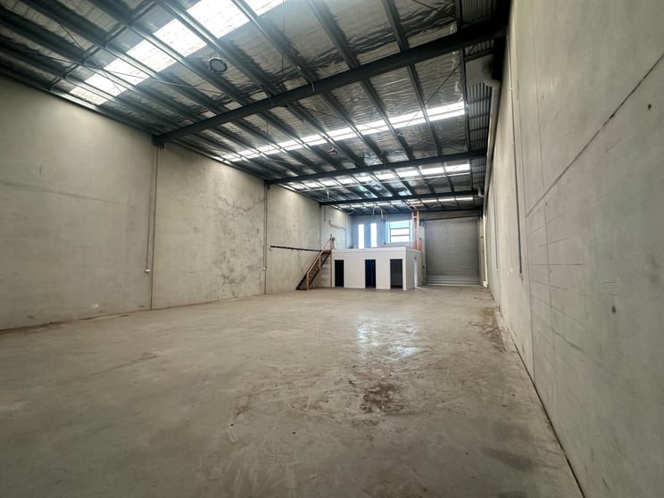Click to view all images 89A Mason Street Campbellfield VIC 3061 - Image 3