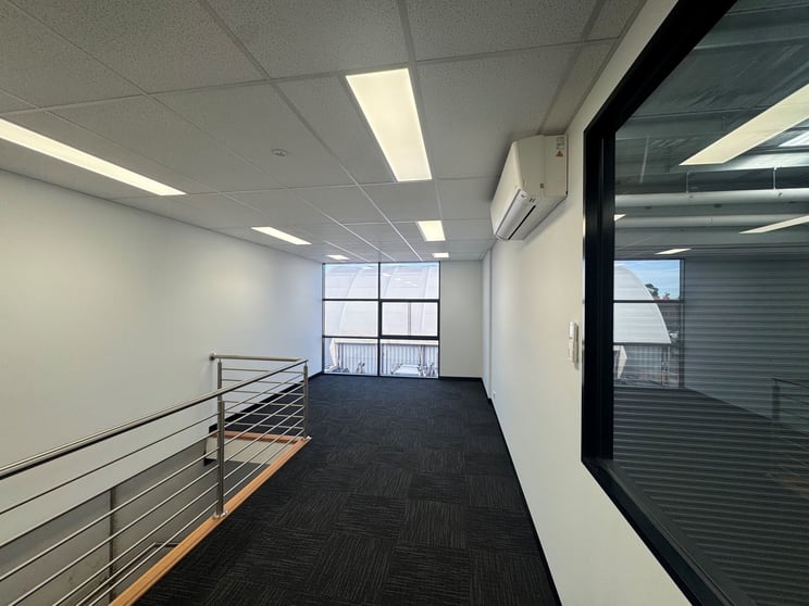 Click to view all images 2/22 Suffolk Street Rosebud VIC 3939 - Image 3