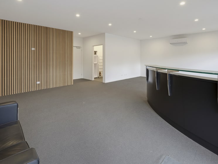 Click to view all images Unit 3, 2 Kennedy Drive Cambridge TAS 7170 - Image 3