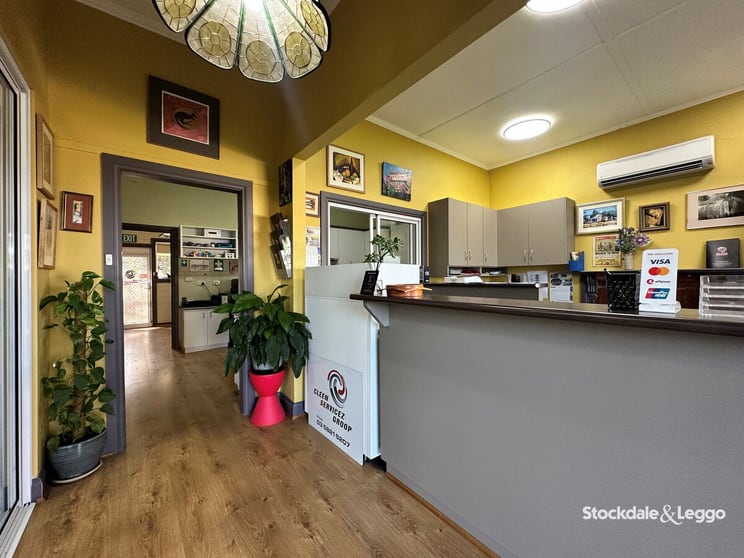 9 Lisburn Street Shepparton VIC 3630 - Image 2