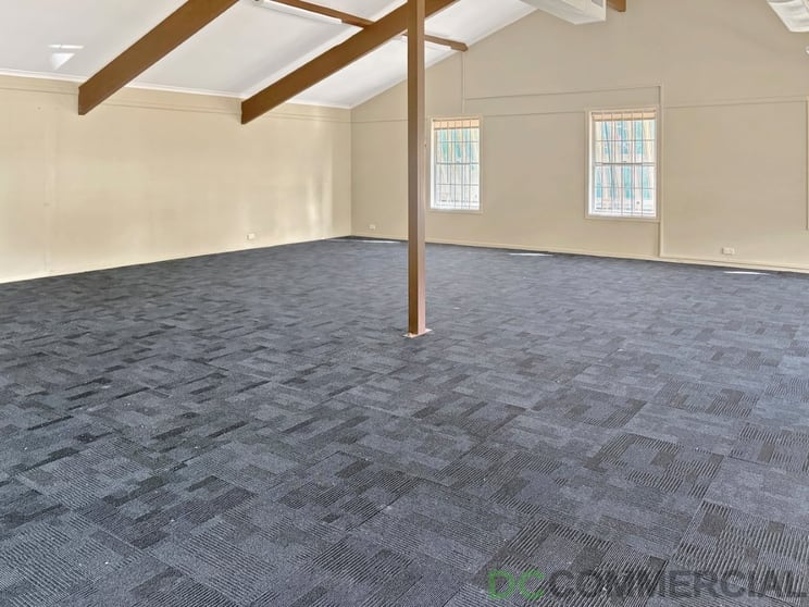 Click to view all images 2 Stewart Street Withcott QLD 4352 - Image 4
